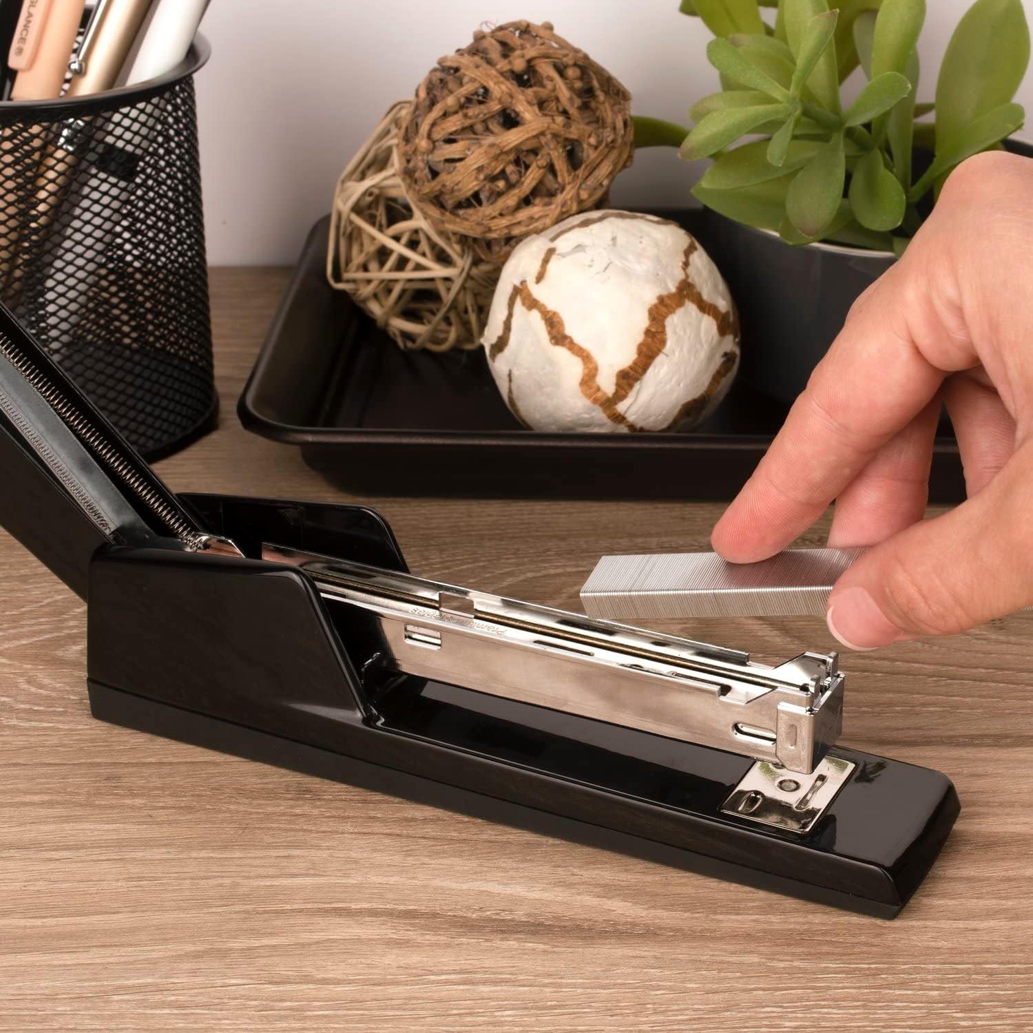 image:imageSwingline 747 Classic Stapler 30 Sheet Capacity Jam Free Metal Black 74701Black