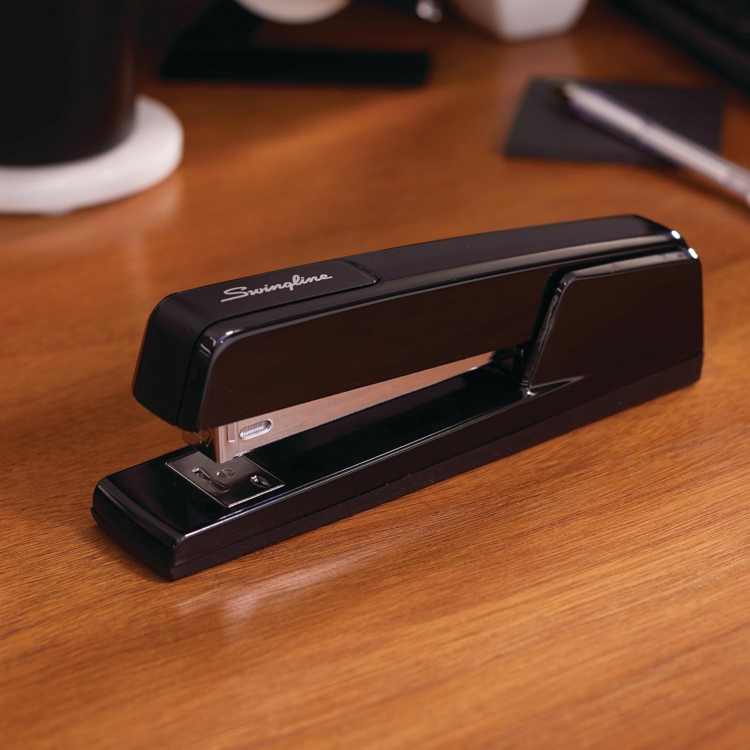 image:imageSwingline 747 Classic Stapler 30 Sheet Capacity Jam Free Metal Black 74701Black Pack of 12