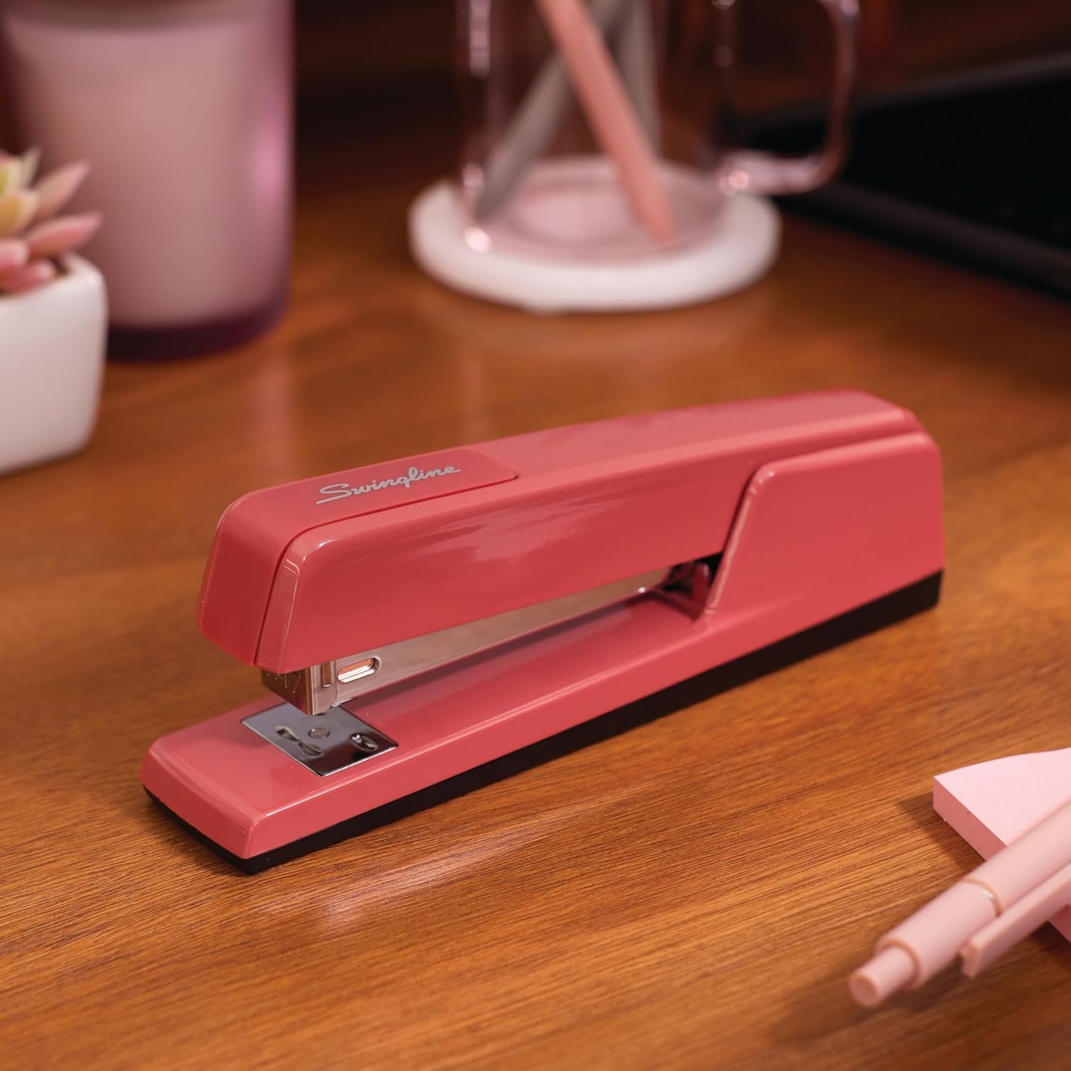 image:imageSwingline 747 Classic Stapler 30 Sheet Capacity Jam Free Metal Black 74701Rose Clay