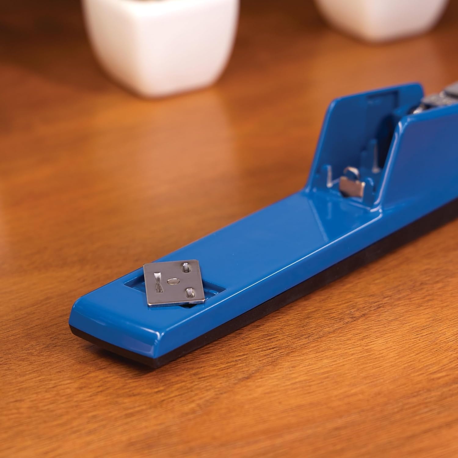 image:imageSwingline 747 Classic Stapler 30 Sheet Capacity Jam Free Metal Black 74701True Blue