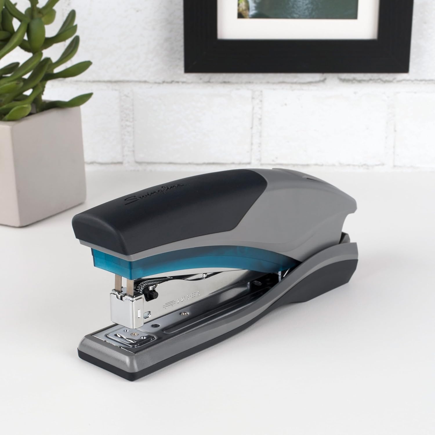 image:imageSwingline Stapler 25 Sheet Capacity Optima 25 Jam Free Reduced Effort Soft Grip Blue and Gray 664041 Count Pack of 1