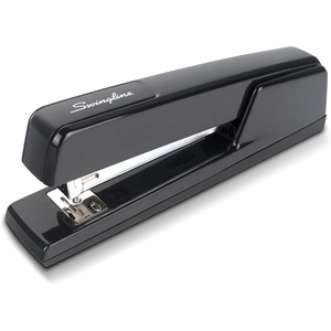 Swingline 747 Classic Stapler, 30 Sheet Capacity, Jam Free, Metal, Black (74701)”(Black)
